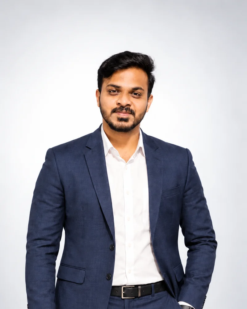 Vijay Lad — Head of Operations